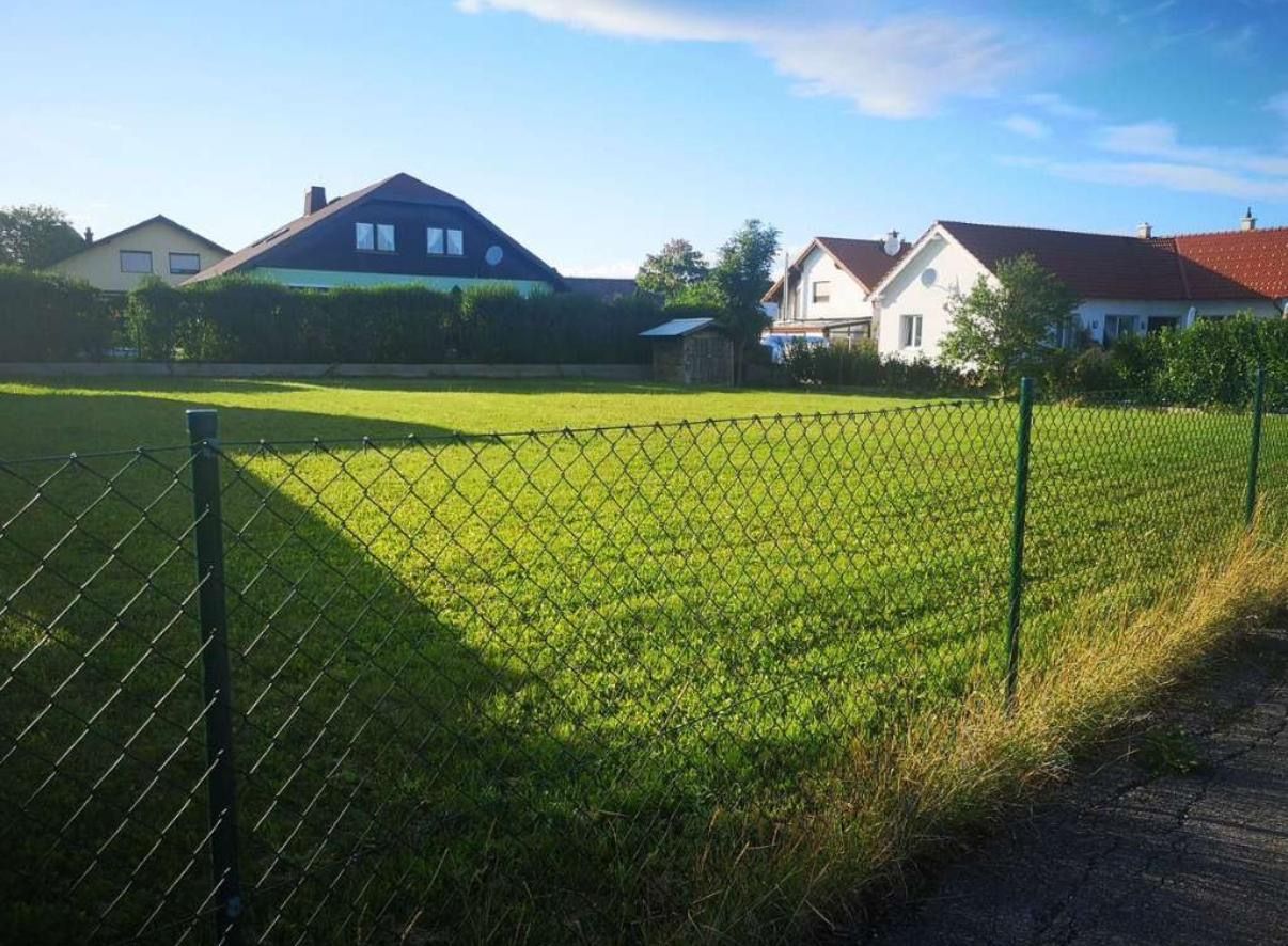 Terrain à Oberwaltersdorf, Austria No. 136634