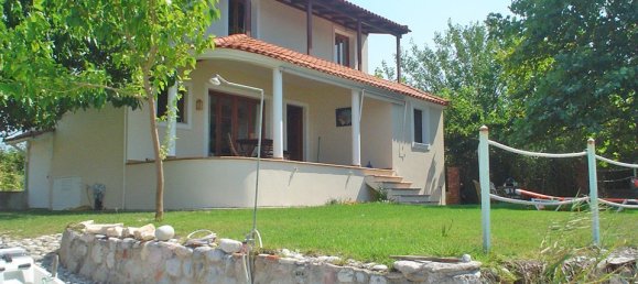 4غرفة عقار تجاري في Karystos, Greece رقم 8011 3