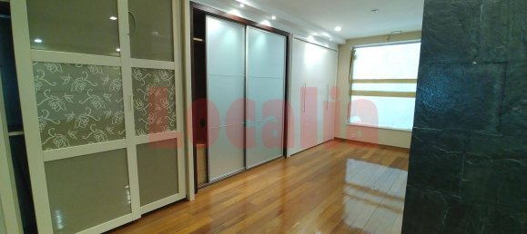 1 Schlafzimmer Gewerbliche Immobilie in Santander, Spain, Nr. 92465 2