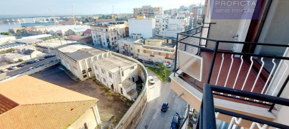 3 غرف نوم شقة في Taranto, Italy رقم 116317 28