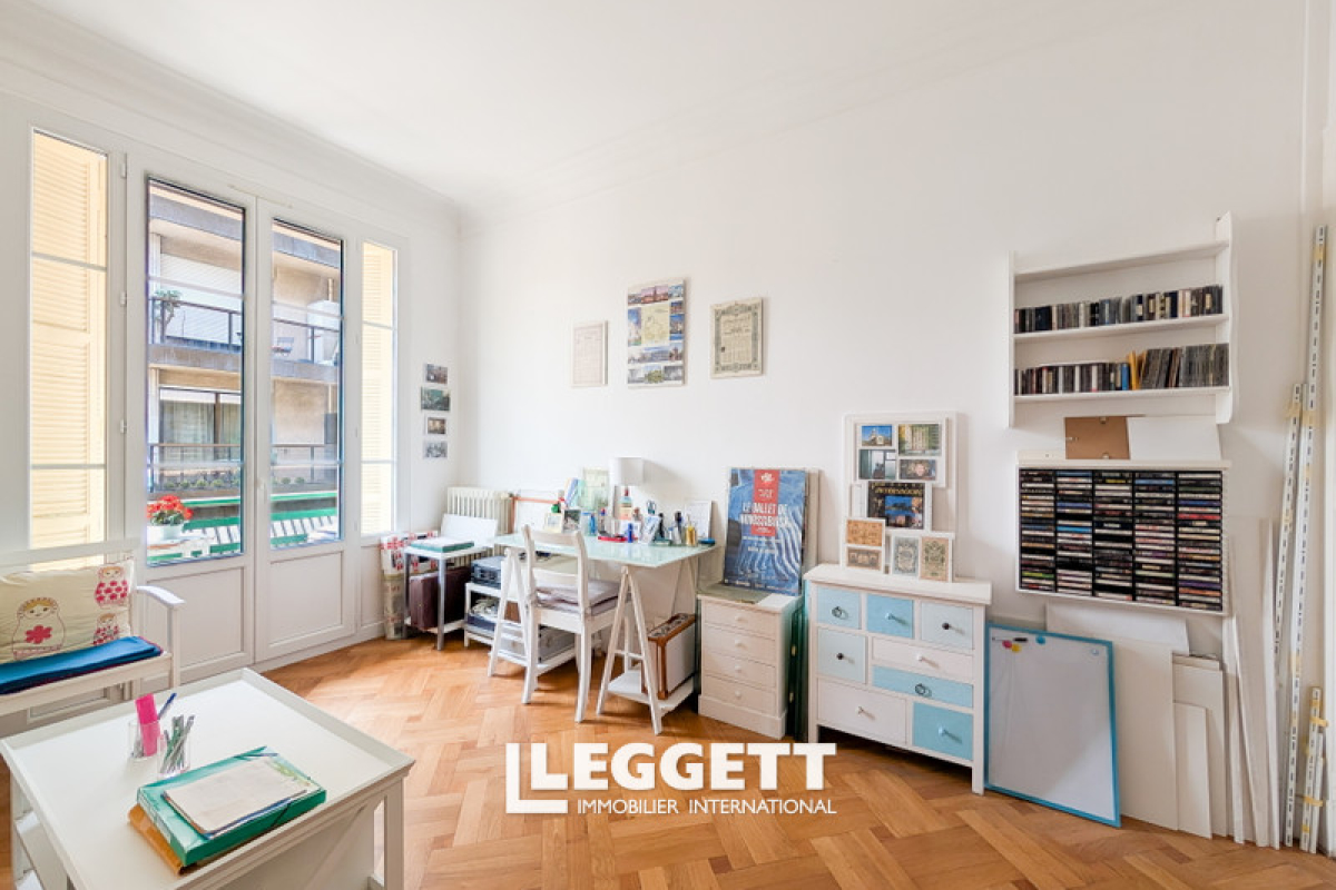 2-Zimmer Wohnung in Nice, France, Nr. 342876