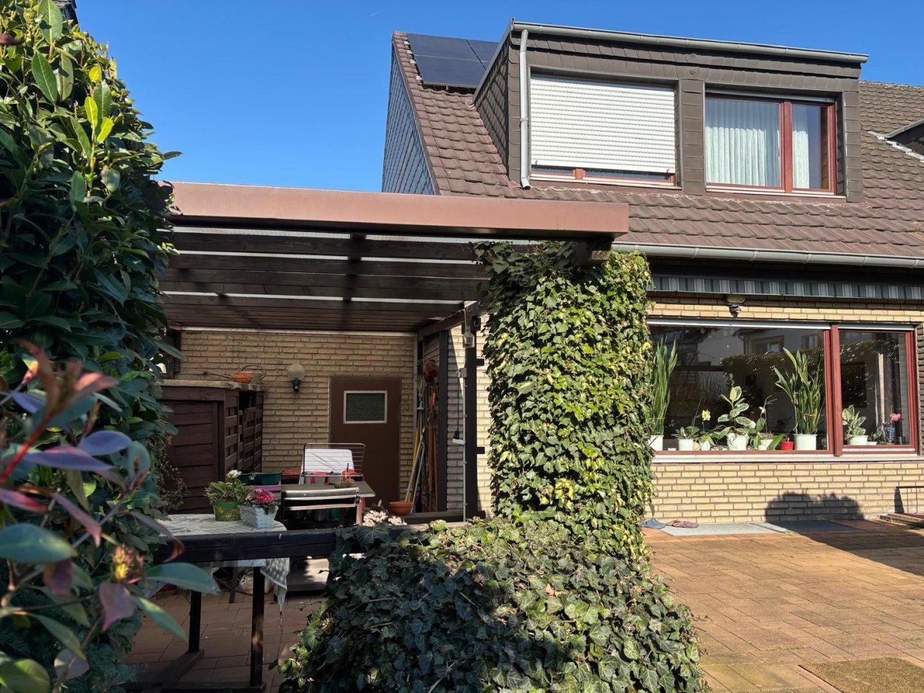 3 bedrooms Townhouse in Wesel, Germany No. 227963