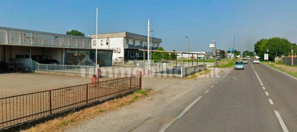 1 room Warehouse in Castel San Giovanni, Italy No. 122372 2