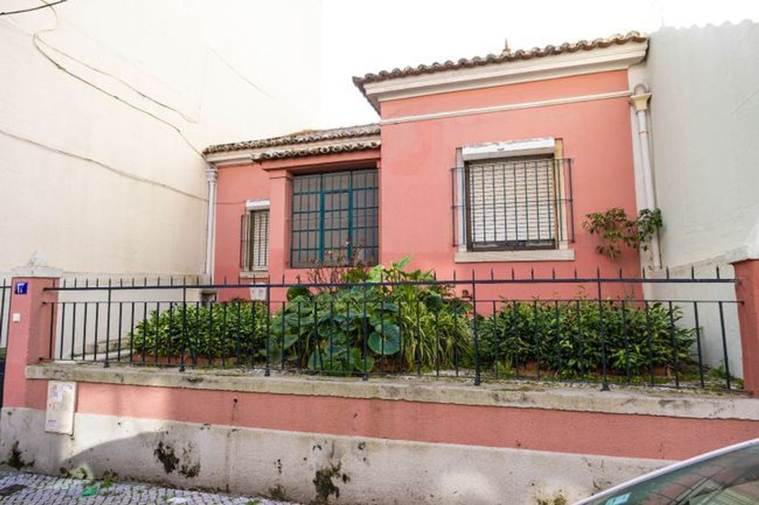 3 bedrooms House in Lisbon, Portugal No. 170020