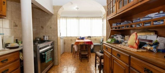 3 bedrooms House in Lisbon, Portugal No. 170020 18