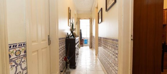 3 bedrooms House in Lisbon, Portugal No. 170020 23