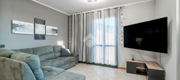 3 rooms Apartment in Mazzano, Italy No. 12799 4