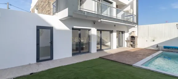 5 bedrooms Villa in Seixal, Portugal No. 145441 46