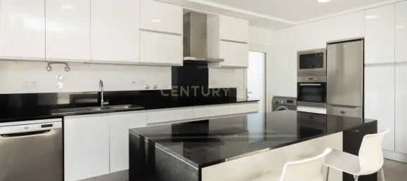 5 bedrooms Villa in Seixal, Portugal No. 145441 9