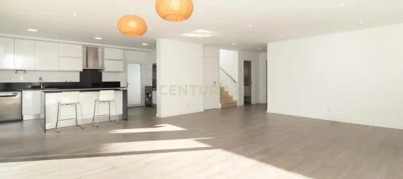 5 bedrooms Villa in Seixal, Portugal No. 145441 6