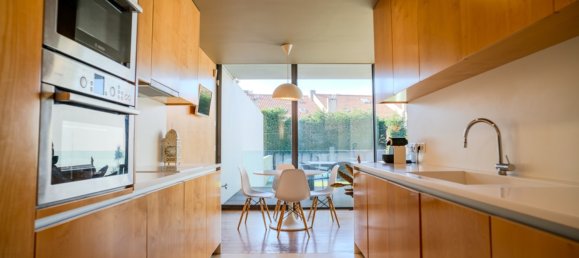 4 bedrooms House in Vila Nova de Gaia, Portugal No. 131303 11