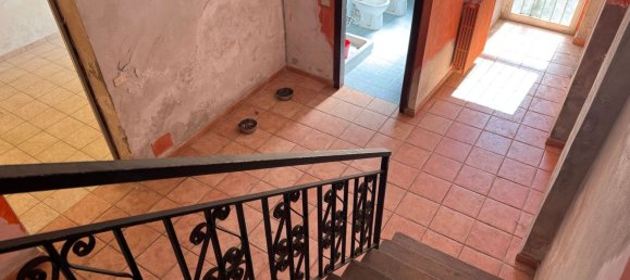 5 Schlafzimmer Haus in Biella, Italy, Nr. 371954 23