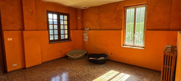 5 Schlafzimmer Haus in Biella, Italy, Nr. 371954 6