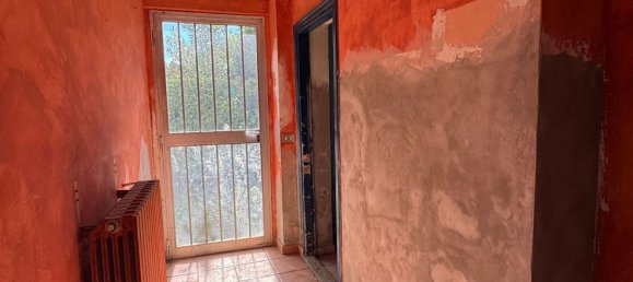 5 Schlafzimmer Haus in Biella, Italy, Nr. 371954 22