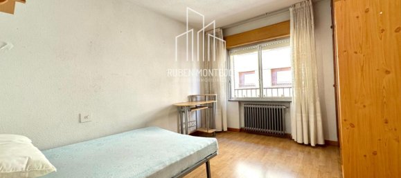 Apartamento de 3 dormitorios en Salamanca, Spain No. 98246 27