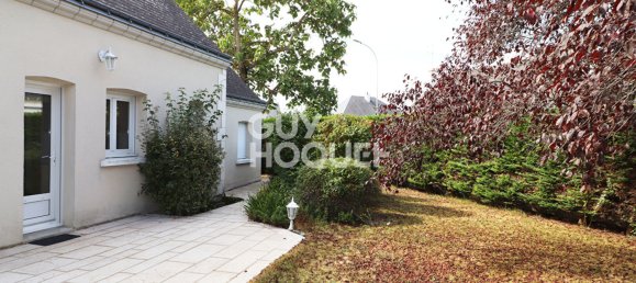 5 bedrooms House in Chambray-les-Tours, France No. 42472 4