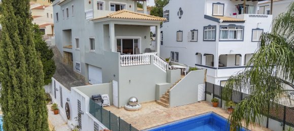 5 bedrooms Villa in Loule, Portugal No. 345714 3