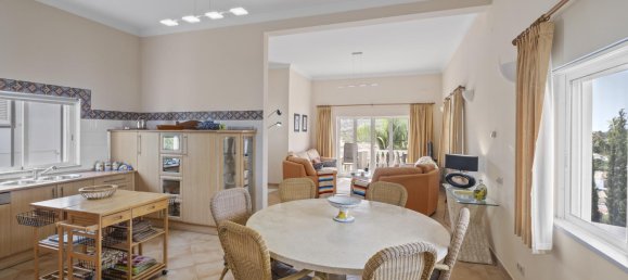 5 bedrooms Villa in Loule, Portugal No. 345714 9