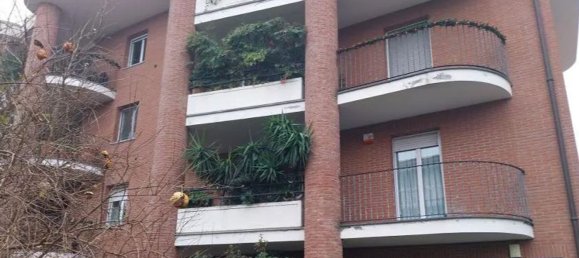 Apartamento de 3 habitaciónes en San Martino Siccomario, Italy No. 180232 2