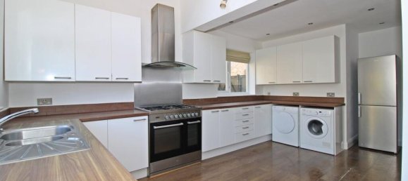 3 bedrooms House in Park Langley, United Kingdom No. 1128 7