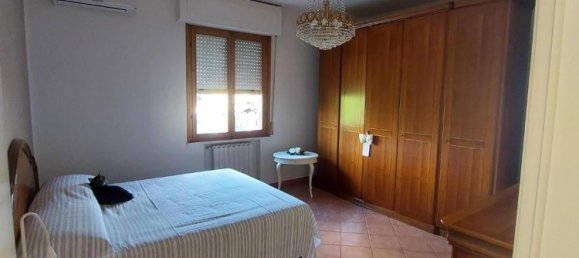 5 bedrooms Apartment in Fucecchio, Italy No. 338086 19