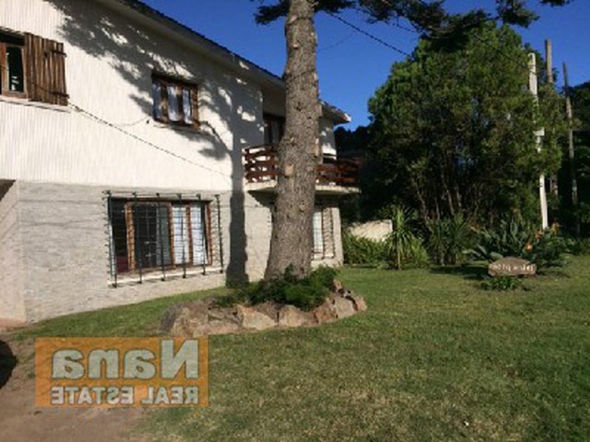 4 bedrooms House in Maldonado, Uruguay No. 7355