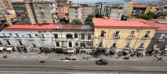 2 Schlafzimmer Wohnung in Naples, Italy, Nr. 333002 19