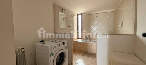 2 Schlafzimmer Wohnung in Naples, Italy, Nr. 333002 14