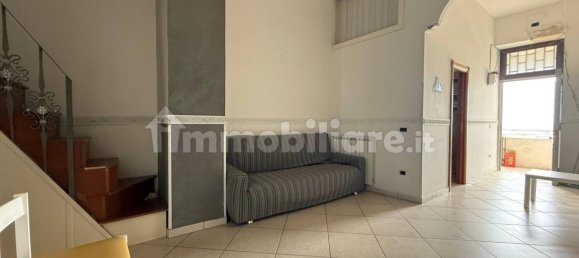 2 Schlafzimmer Wohnung in Naples, Italy, Nr. 333002 12
