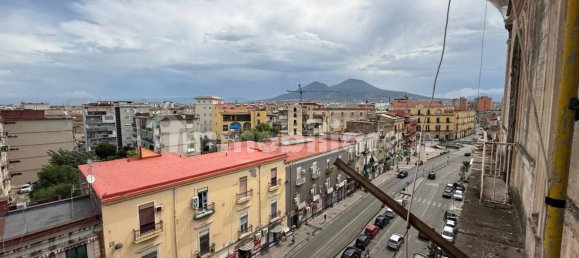 2 Schlafzimmer Wohnung in Naples, Italy, Nr. 333002 20