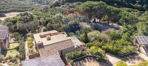 Вилла с 6 комнатами в Тринита д’Агульту э Виньола, Италия № 222313 8