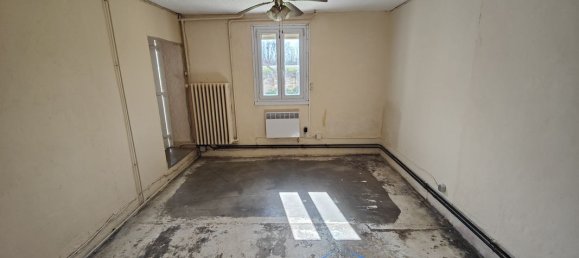 2 Schlafzimmer Haus in Migennes, France, Nr. 275869 2