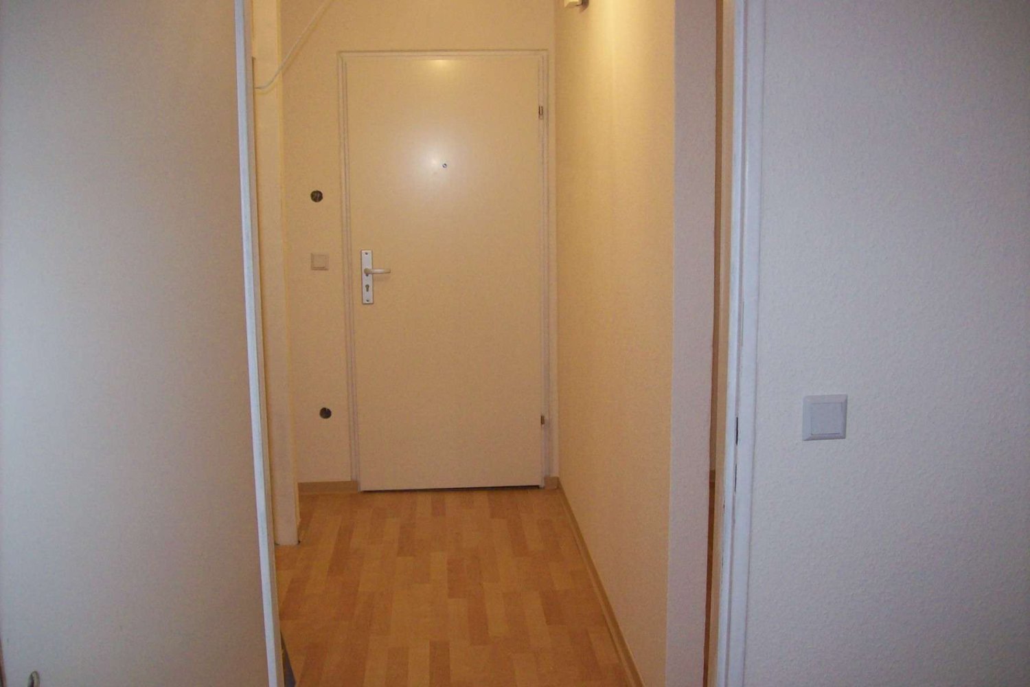 Apartamento T1 em Frankfurt am Main, Germany N.º 352111