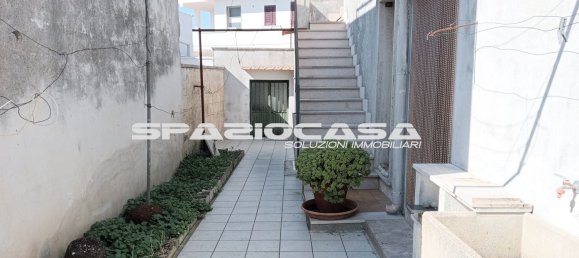 Casa de 6 divisões em Carpignano Salentino, Italy N.º 119810 20