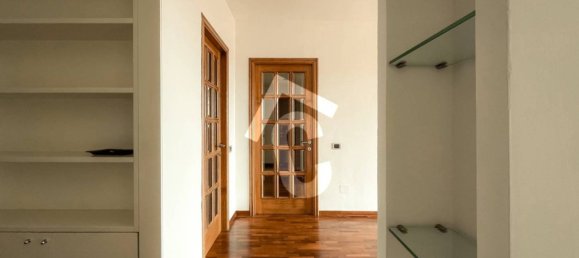 2 chambres Appartement à Jesi, Italy No. 314971 5