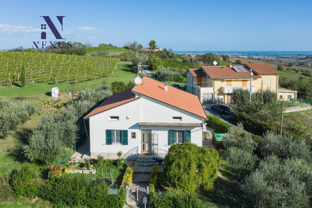 4-salle Maison à Terre Roveresche, Italy No. 133668