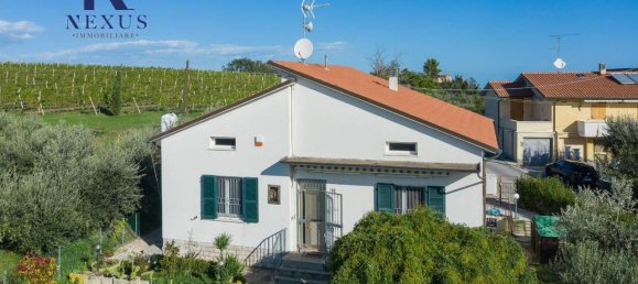 4-salle Maison à Terre Roveresche, Italy No. 133668 7