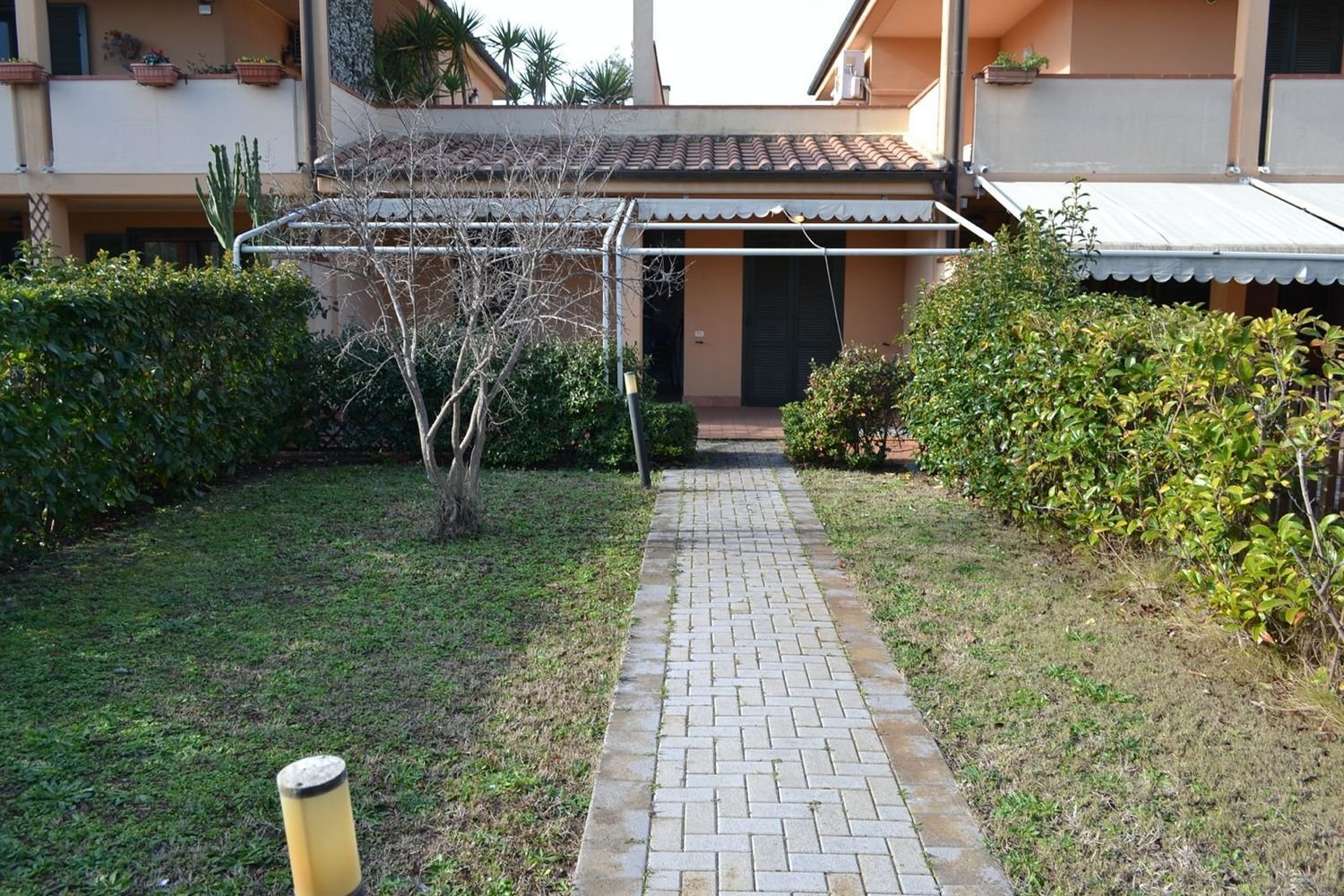 4 rooms Apartment in Orbetello, Italy No. 43951