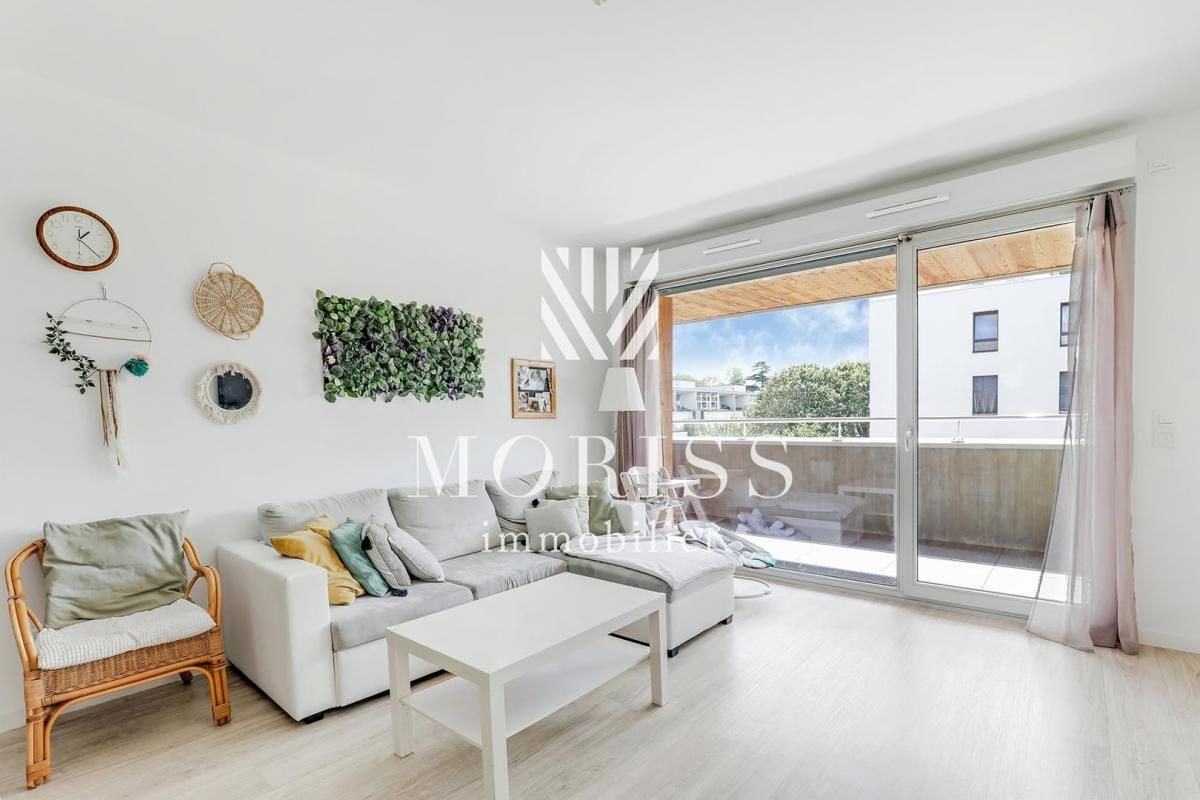 2 Schlafzimmer Wohnung in Montreuil, France, Nr. 187016