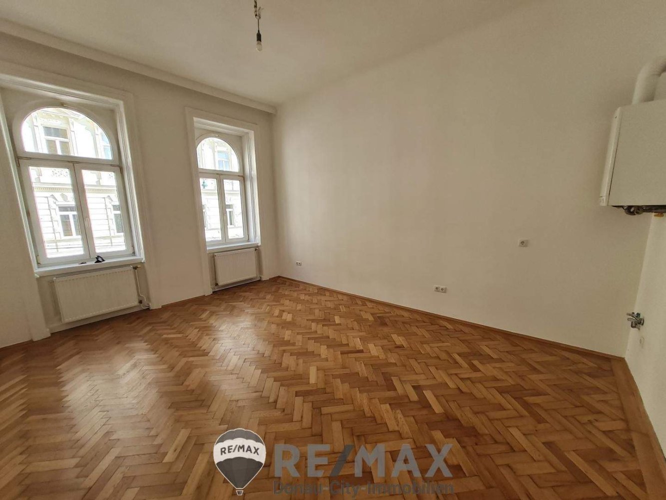 Apartamento de 2 habitaciónes en Neubau, Austria No. 250296