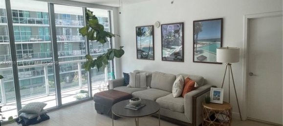 2 Schlafzimmer Gewerbliche Immobilien in Miami, USA, Nr. 615356 11