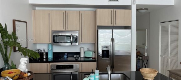 2 Schlafzimmer Gewerbliche Immobilien in Miami, USA, Nr. 615356 10
