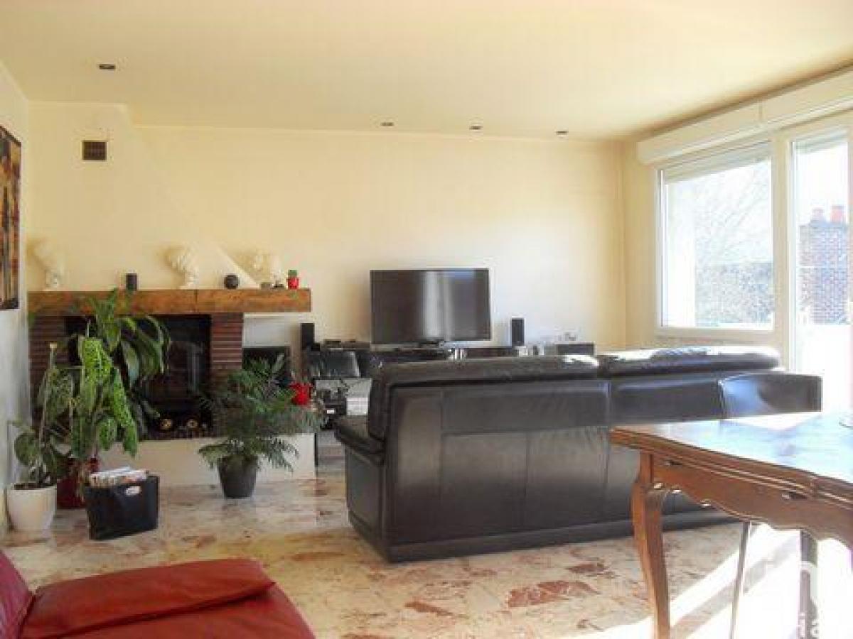 4 chambres Maison à Nouzonville, France No. 30397