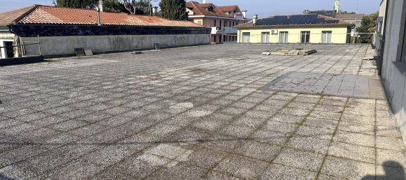 4 rooms Apartment in Padua, Italy No. 32066 21