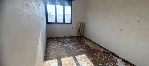 4 rooms Apartment in Padua, Italy No. 32066 12