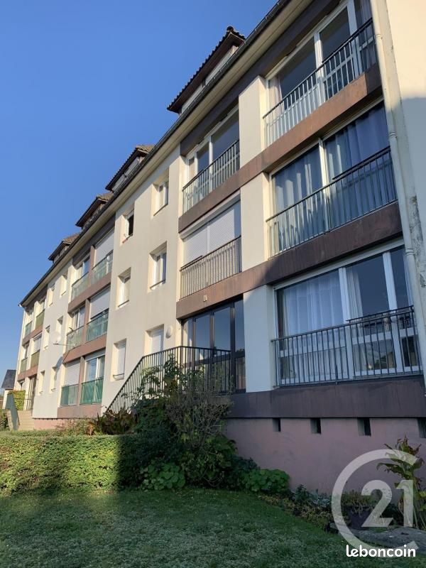 Studio in Lisieux, France, Nr. 358765