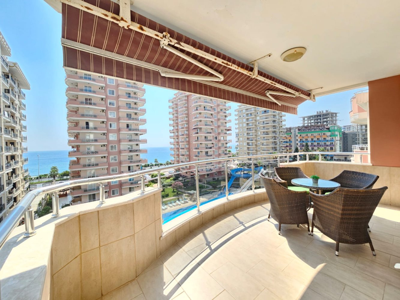 Wohnung 2+1 in Mahmutlar, Turkey, Nr. 49322