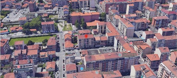 2 rooms Apartment in Turin, Italy No. 10163 6