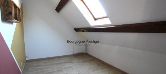 Adosado de 1 dormitorio en Ormes, France No. 207522 14