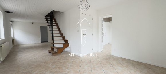 Дом с 3 спальнями в Лонвилье, Франция № 225097 2